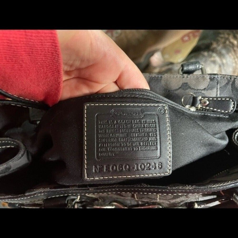 COACH purse black tote with signature Cs - Picture 3 of 10